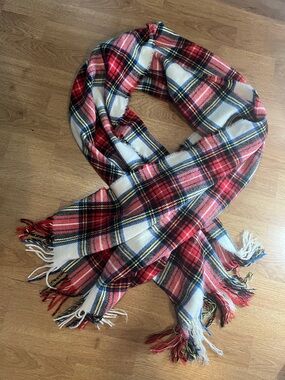 Apt. 9 Red, White & Blue Plaid Fringe Scarf